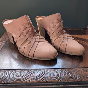 UNIVERSAL THREAD Woven Block Heel Slip-On Mules | Size 8.5